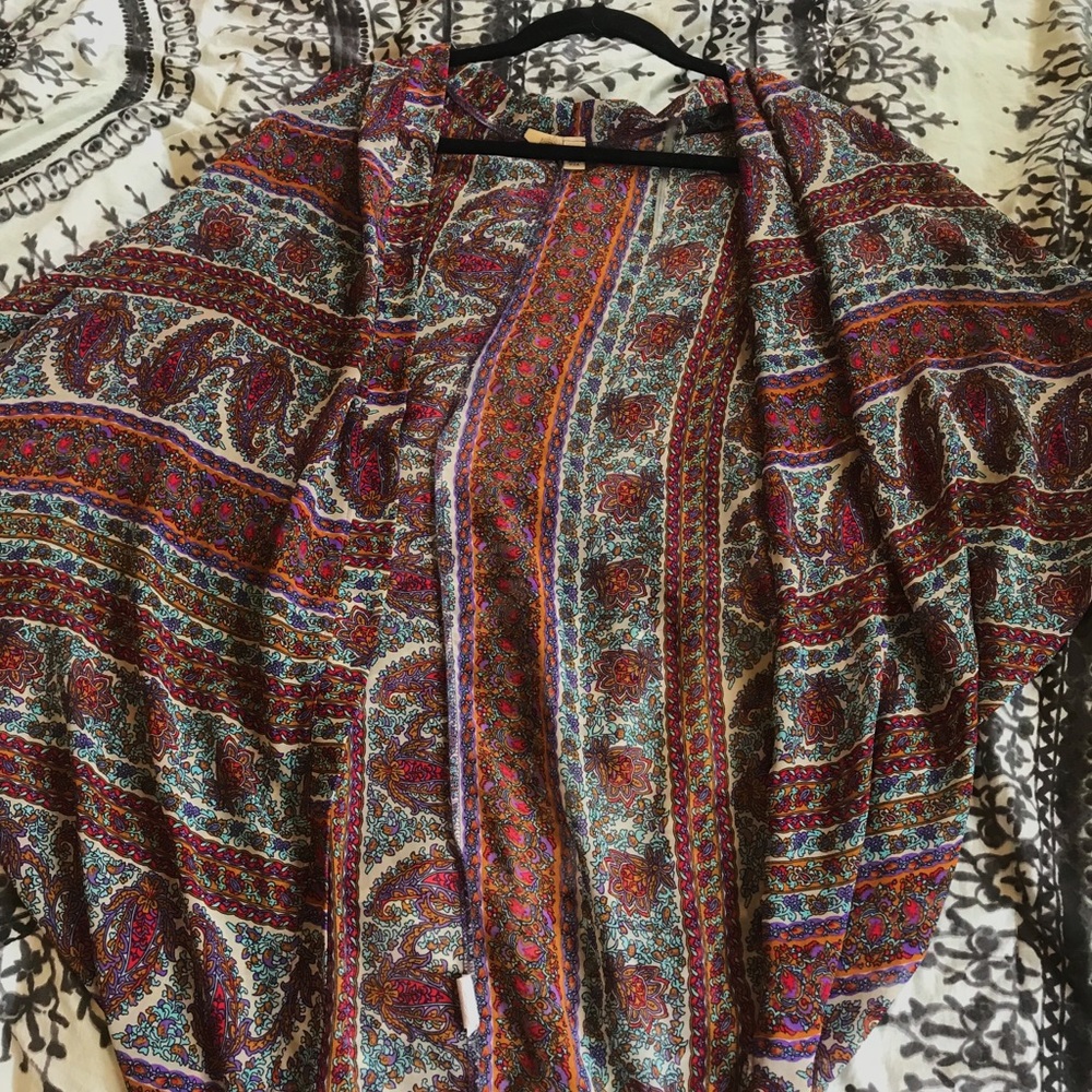Floral Kimono - Picture 1 of 2